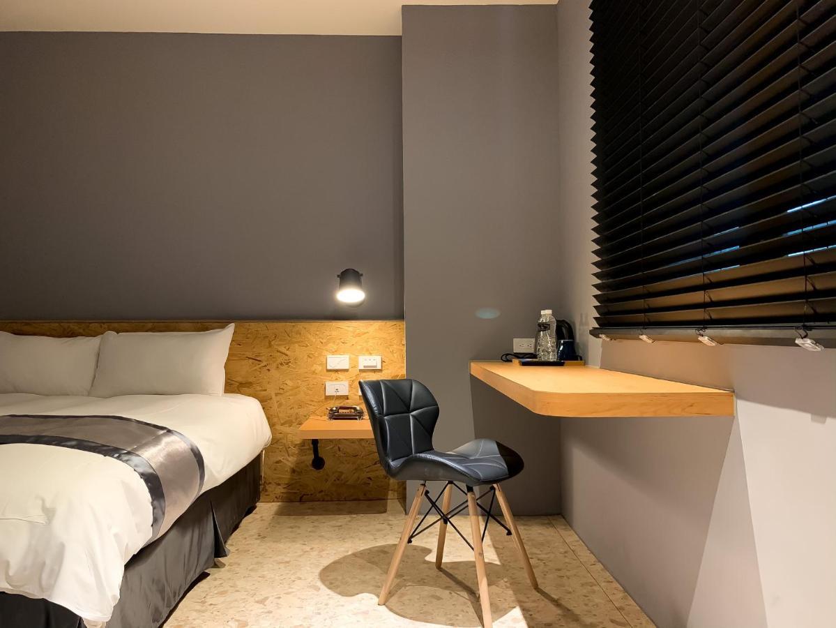 Raise Hotel Taichung Buitenkant foto