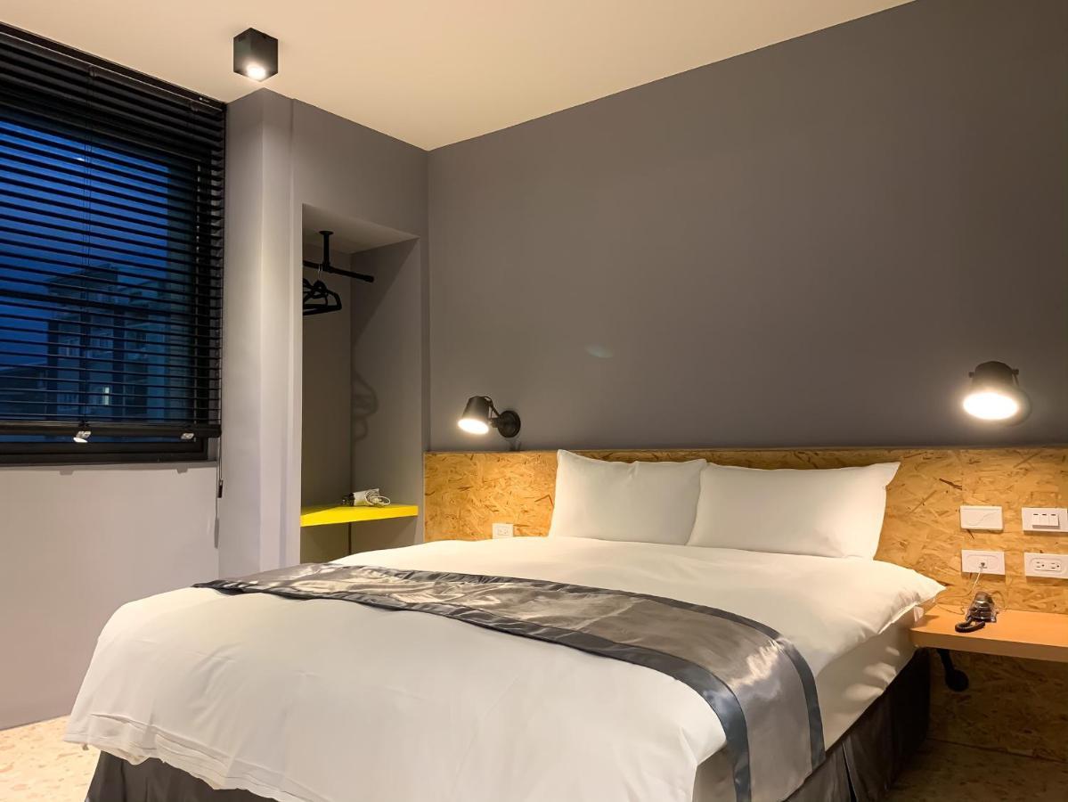 Raise Hotel Taichung Buitenkant foto