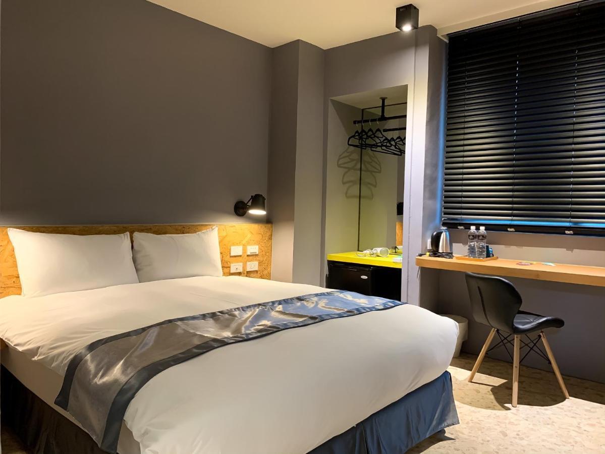 Raise Hotel Taichung Buitenkant foto