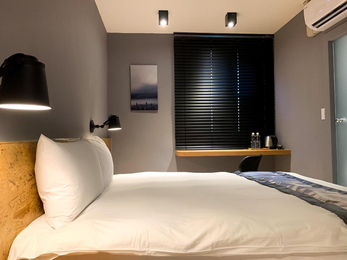 Raise Hotel Taichung Buitenkant foto