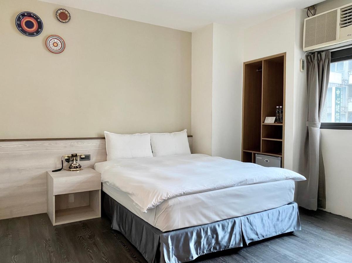 Raise Hotel Taichung Buitenkant foto