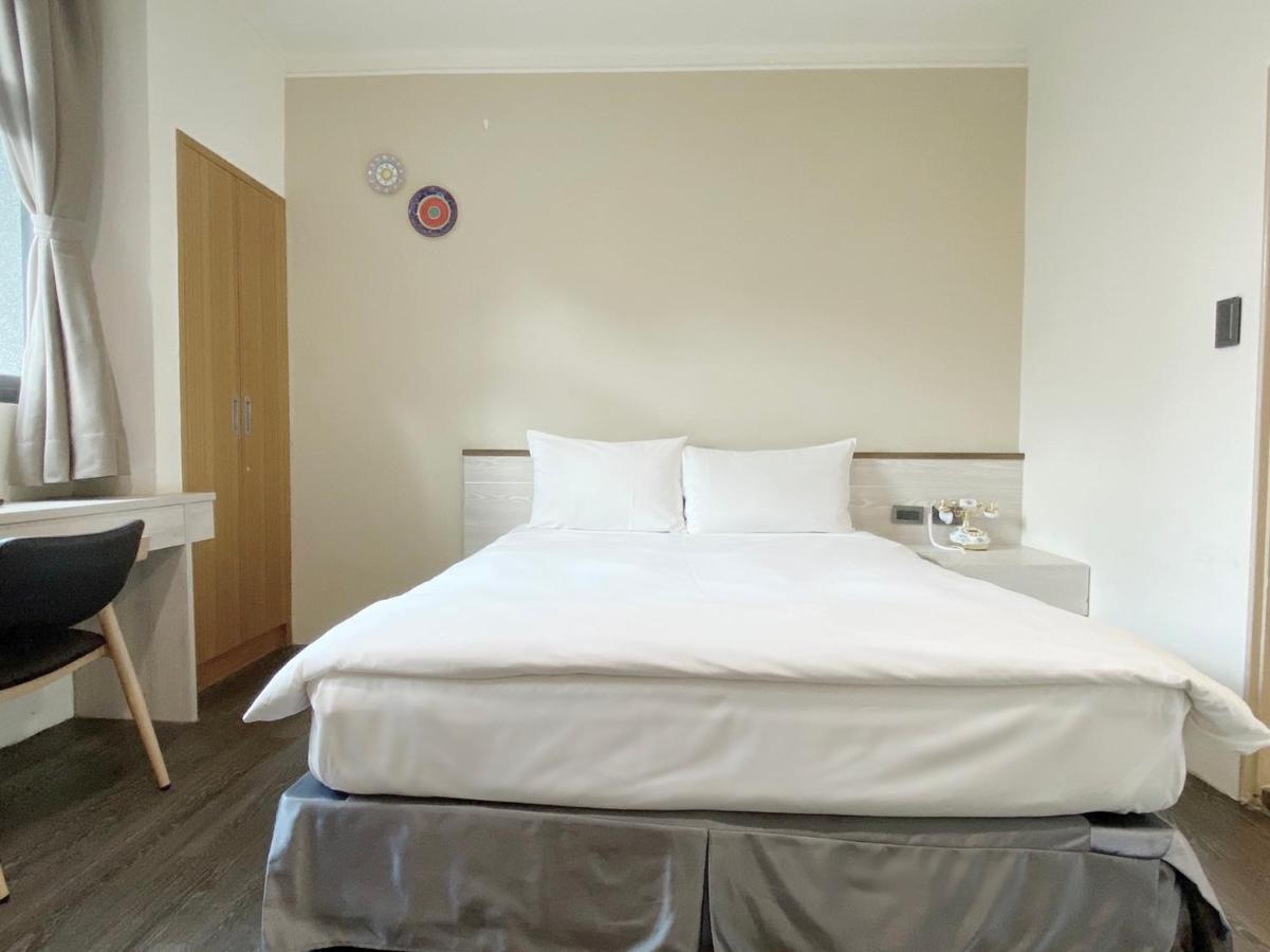 Raise Hotel Taichung Buitenkant foto