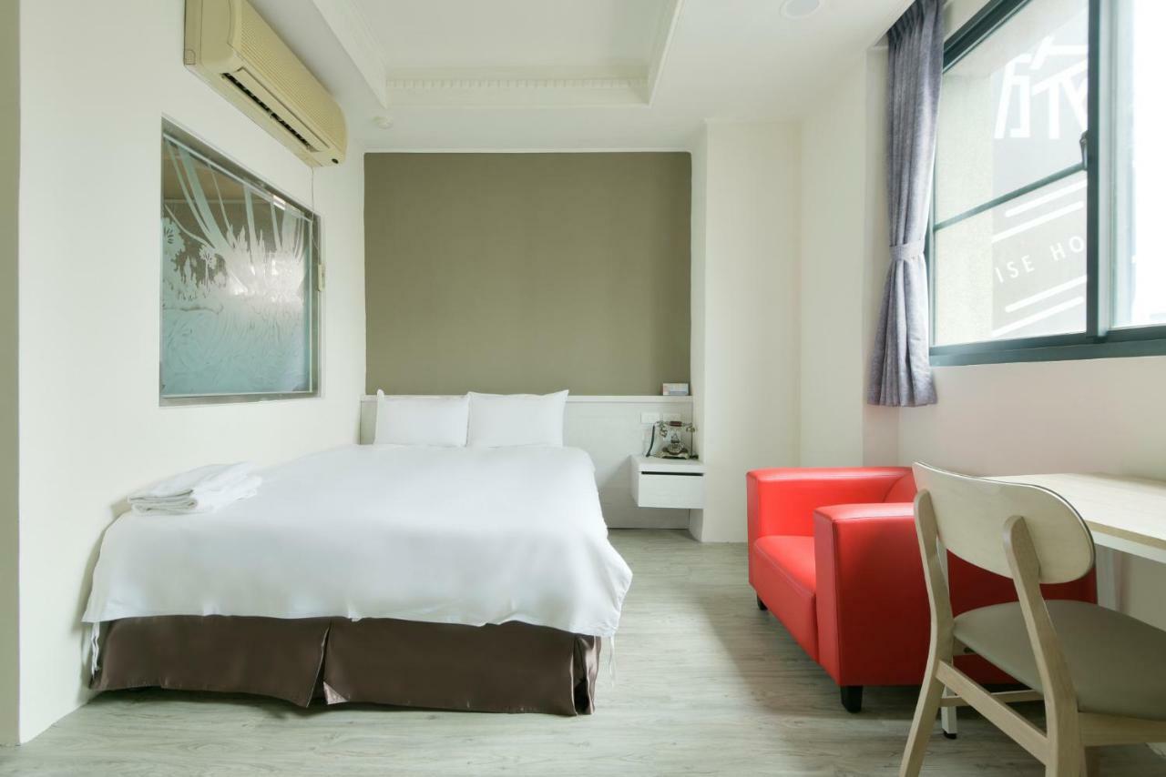 Raise Hotel Taichung Buitenkant foto