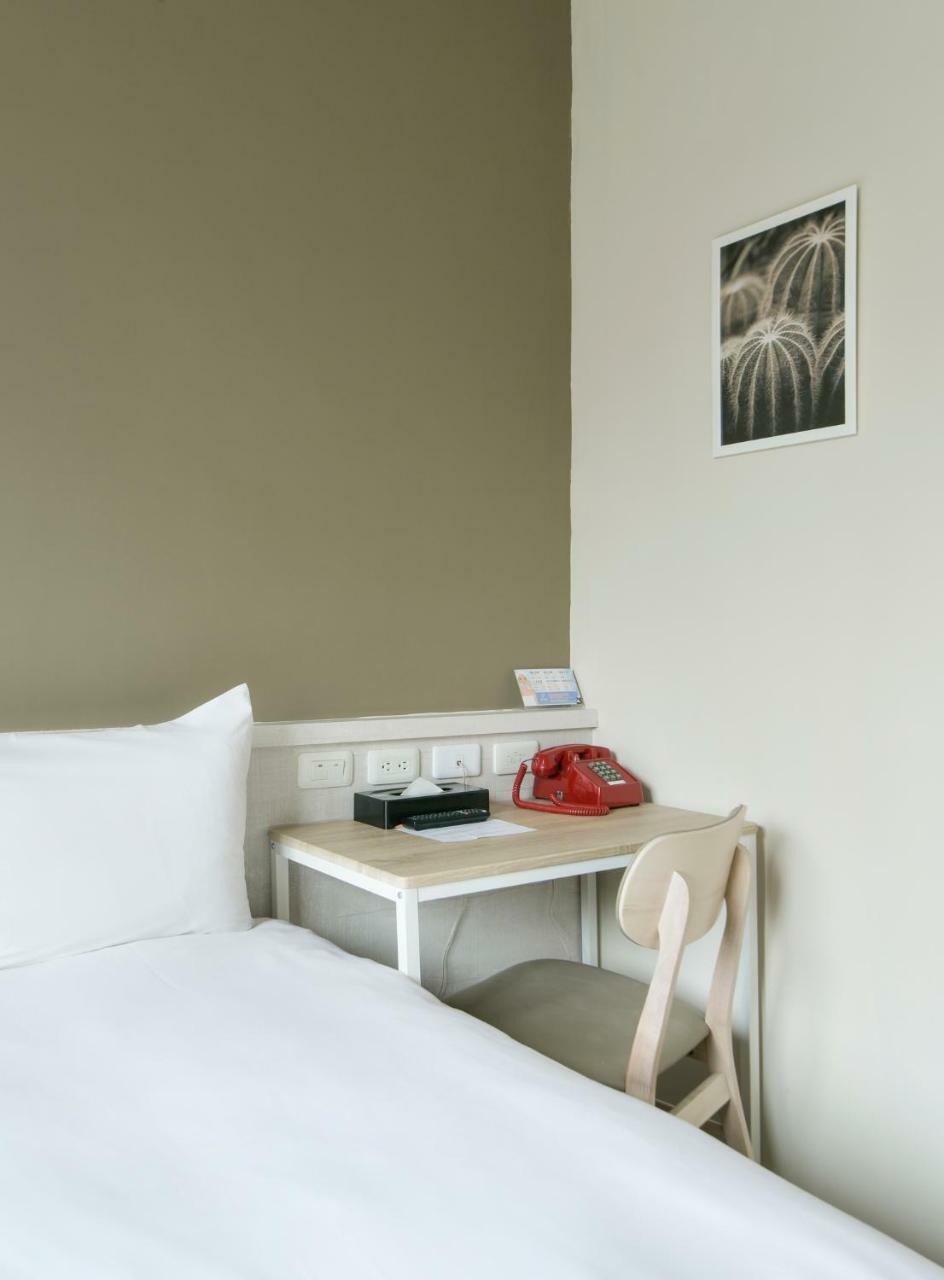 Raise Hotel Taichung Buitenkant foto